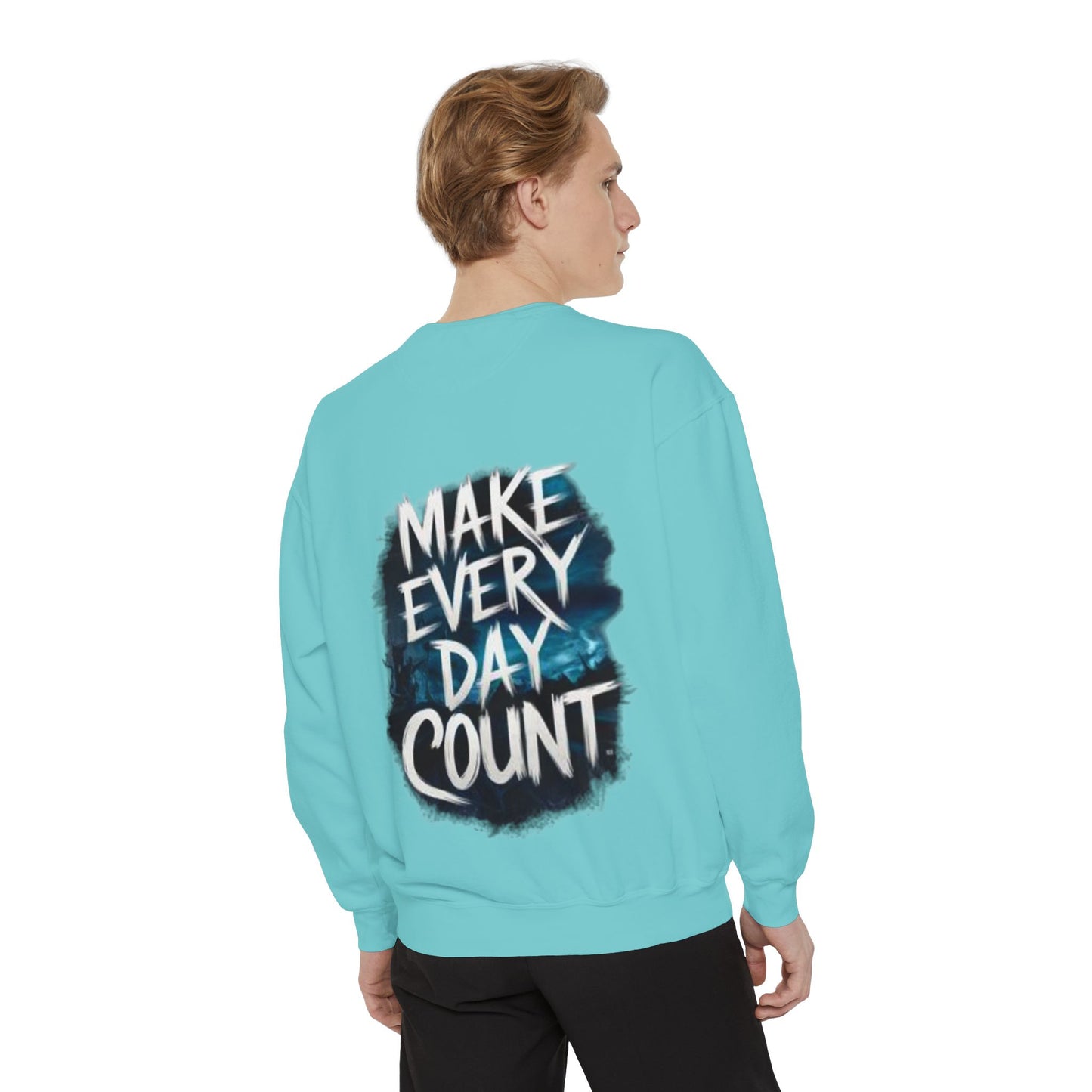 Unisex Garment-Dyed Sweatshirt B7M
