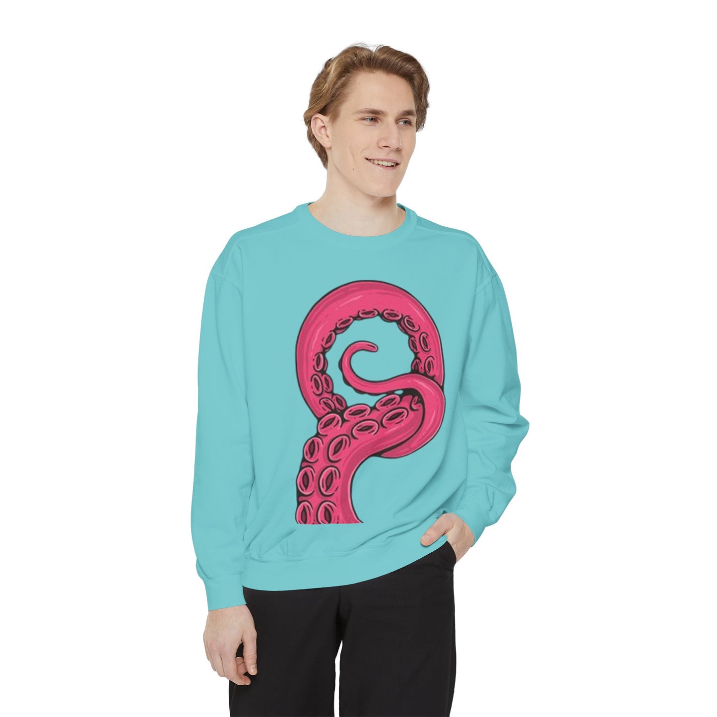 Unisex Garment-Dyed Sweatshirt B7M