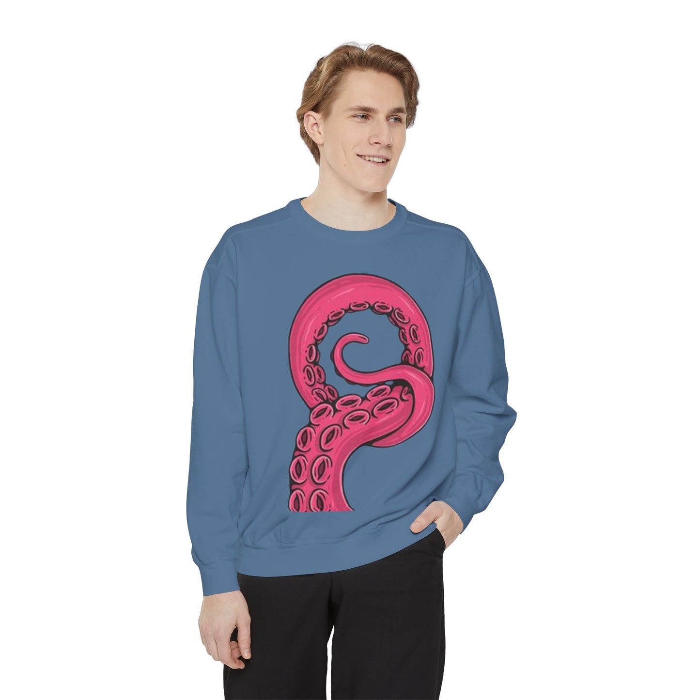 Unisex Garment-Dyed Sweatshirt B7M