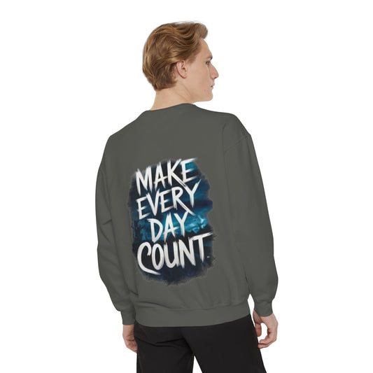 Unisex Garment-Dyed Sweatshirt B7M